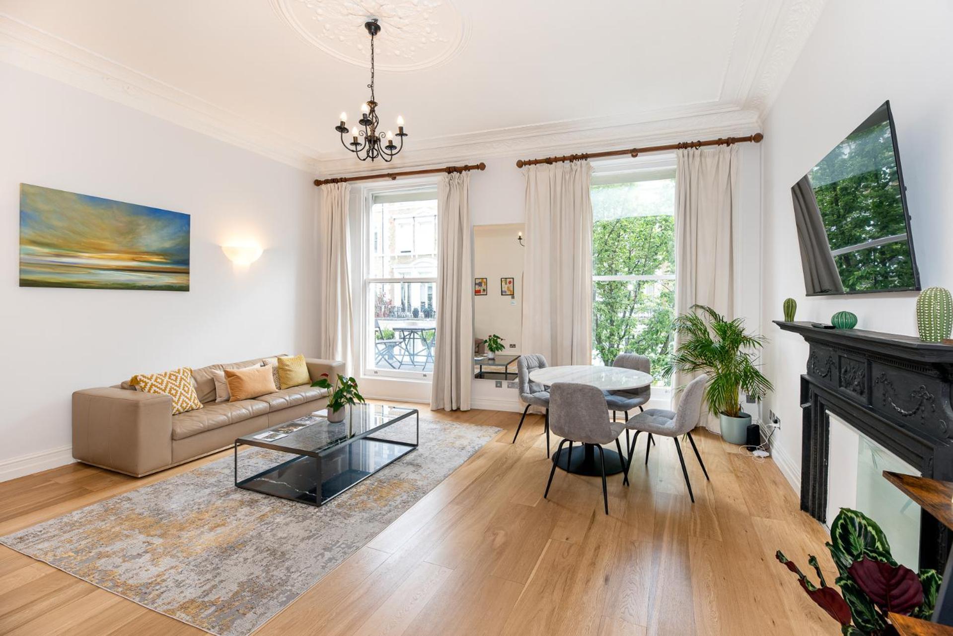 2-Bedroom Victorian Apartment In Kensington Лондон Екстер'єр фото